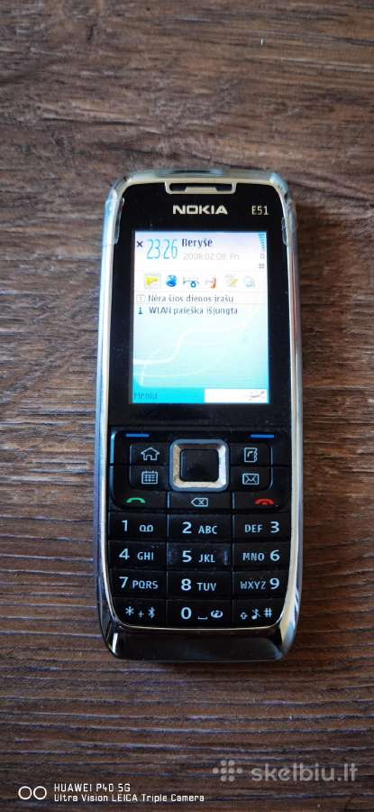 Nokia E51