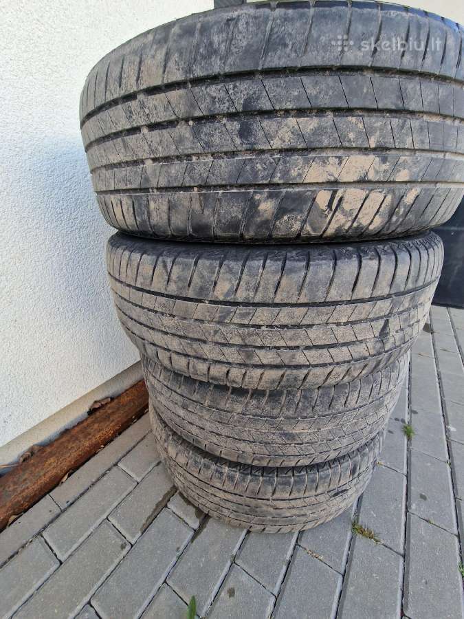 Naudotos vasarinės padangos 225/60r17 4 vnt