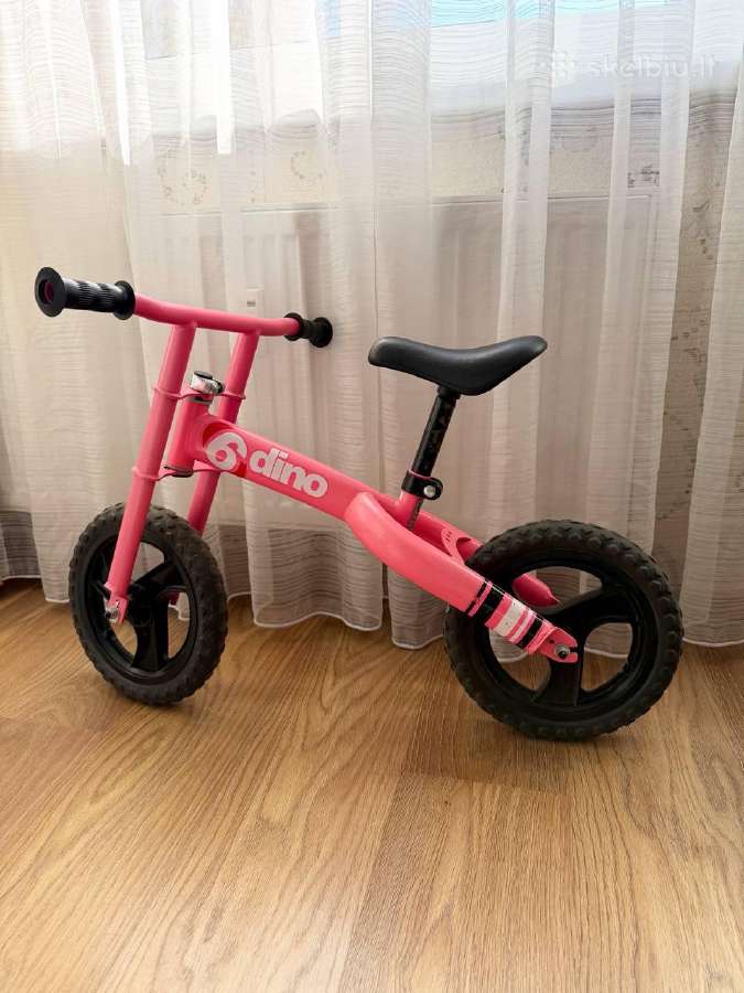 Balanso dviratuką „Dino Bikes“