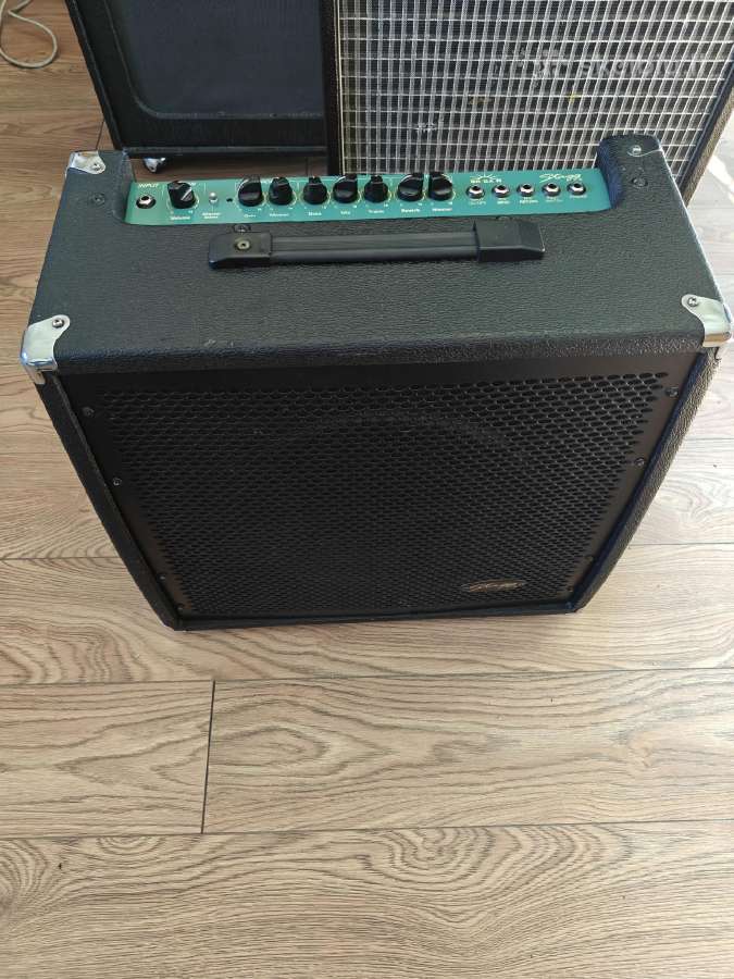 Gitarinis kubas Stagg 60 Ga R