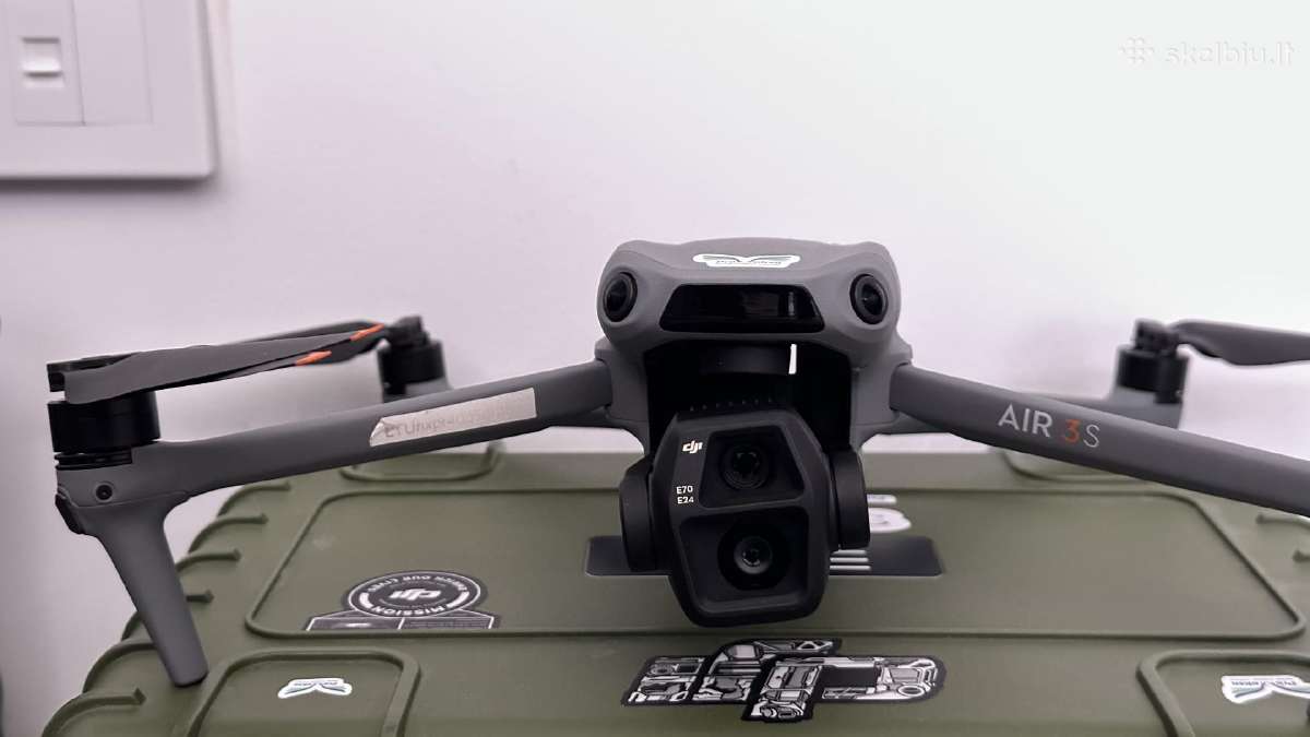 Naudotas dronas Dji Air3s