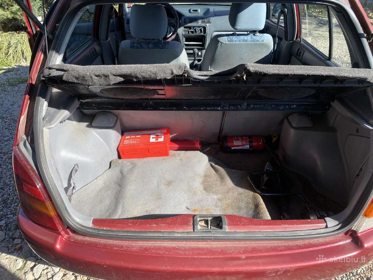 Toyota Starlet - nuotraukos Nr. 16