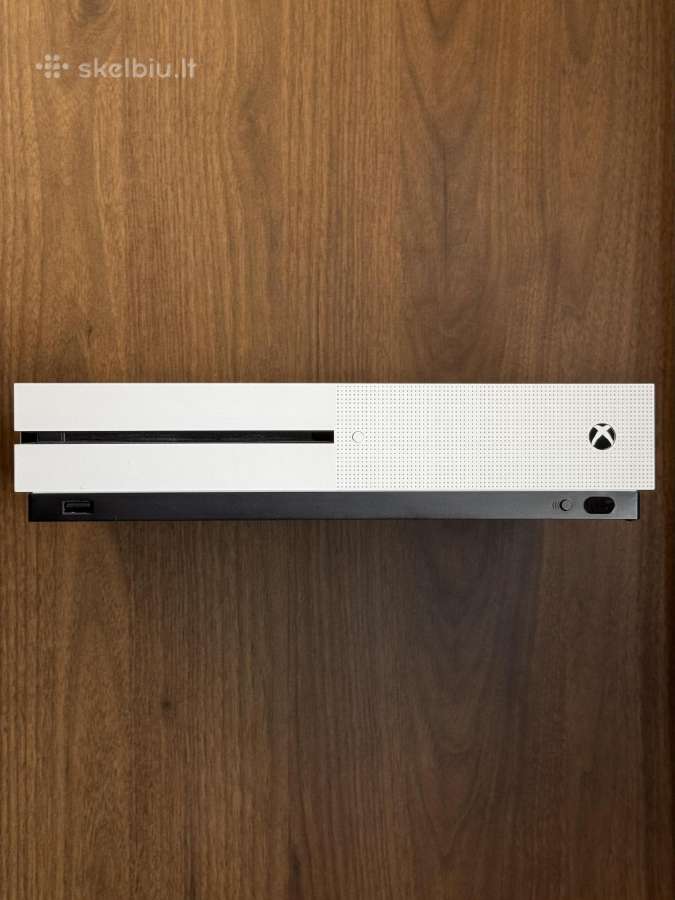 Xbox One S (1tb) Puiki būklė 3 žaidimai - nuotraukos Nr. 4