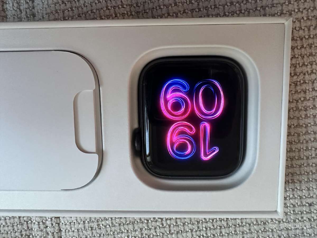 Apple watch se