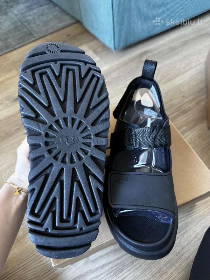 Ugg basutes