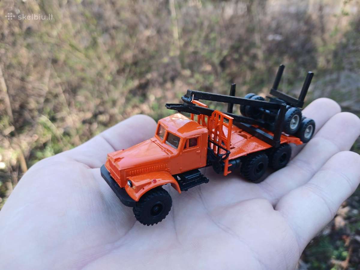 Kraz-255l