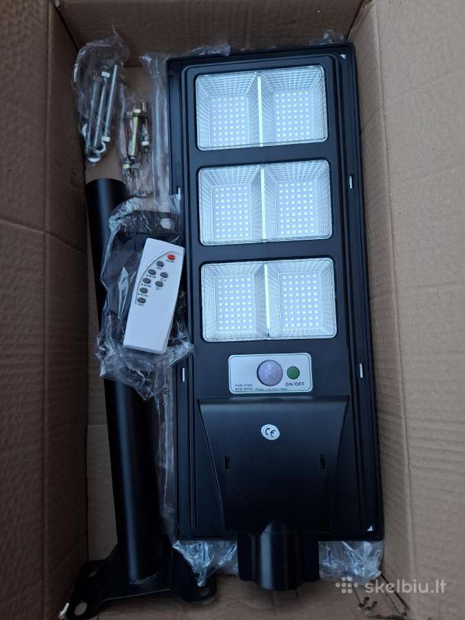 LED saulės pakraunamas lauko žibintas