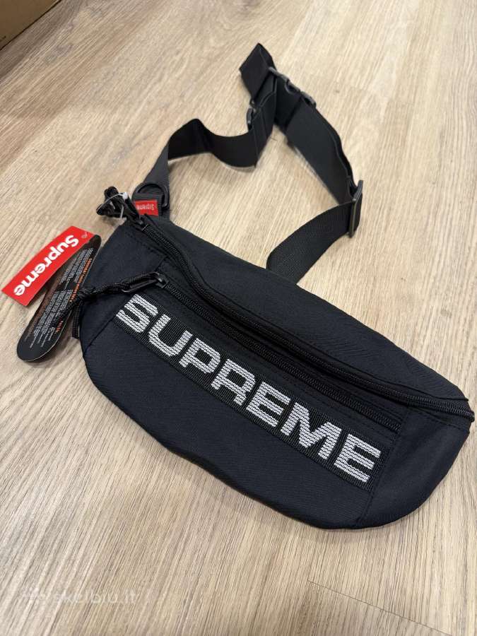 Supreme pilvuzine - nuotraukos Nr. 2