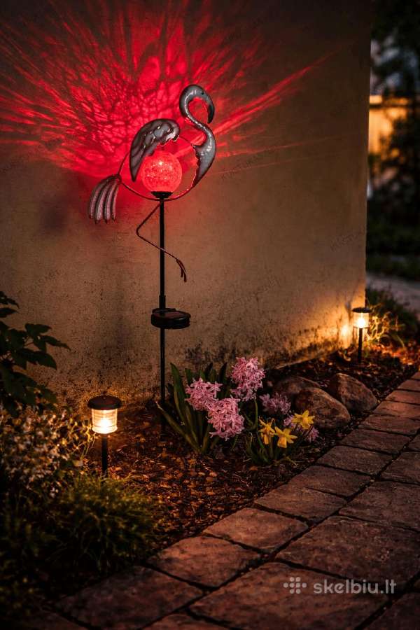 Sodo šviestuvas "Flamingas"