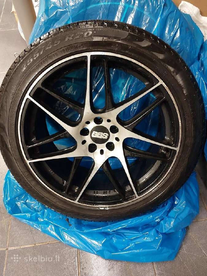 Ratlankiai su padangomis