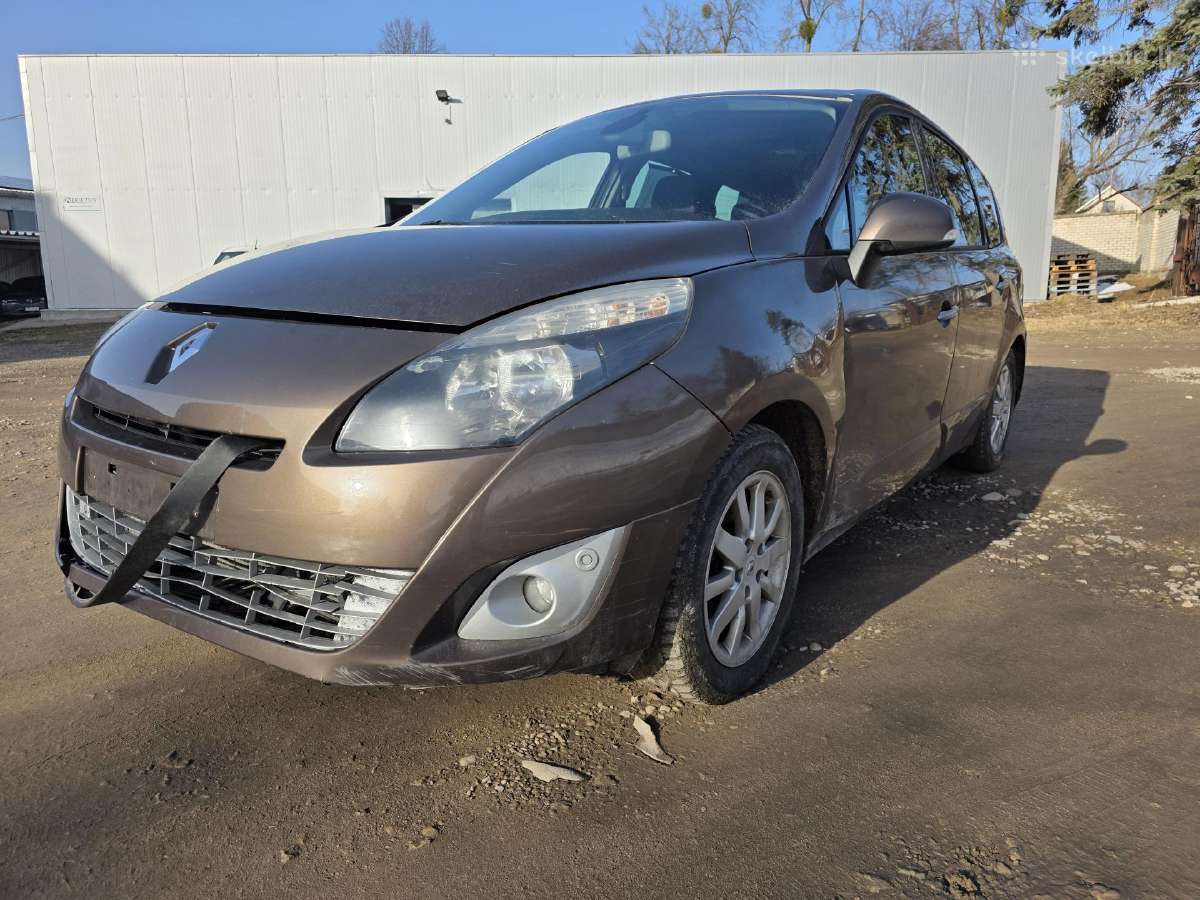 Reno Scenic dalimis 1.9 tdi 96kw Reno dalys