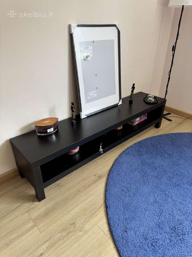 TV staliukas