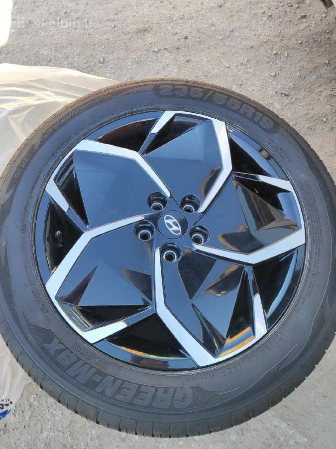 Hyundai Ioniq 5 org r19 ratai su 2024 padangom