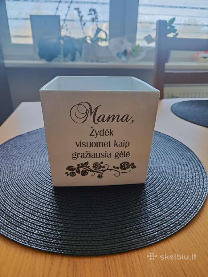 Vazonas mamos dienai