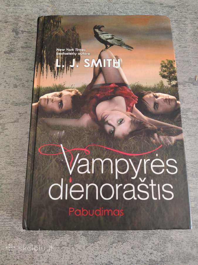 Vampyrės dienoraštis. Pabudimas (1-oji knyga)