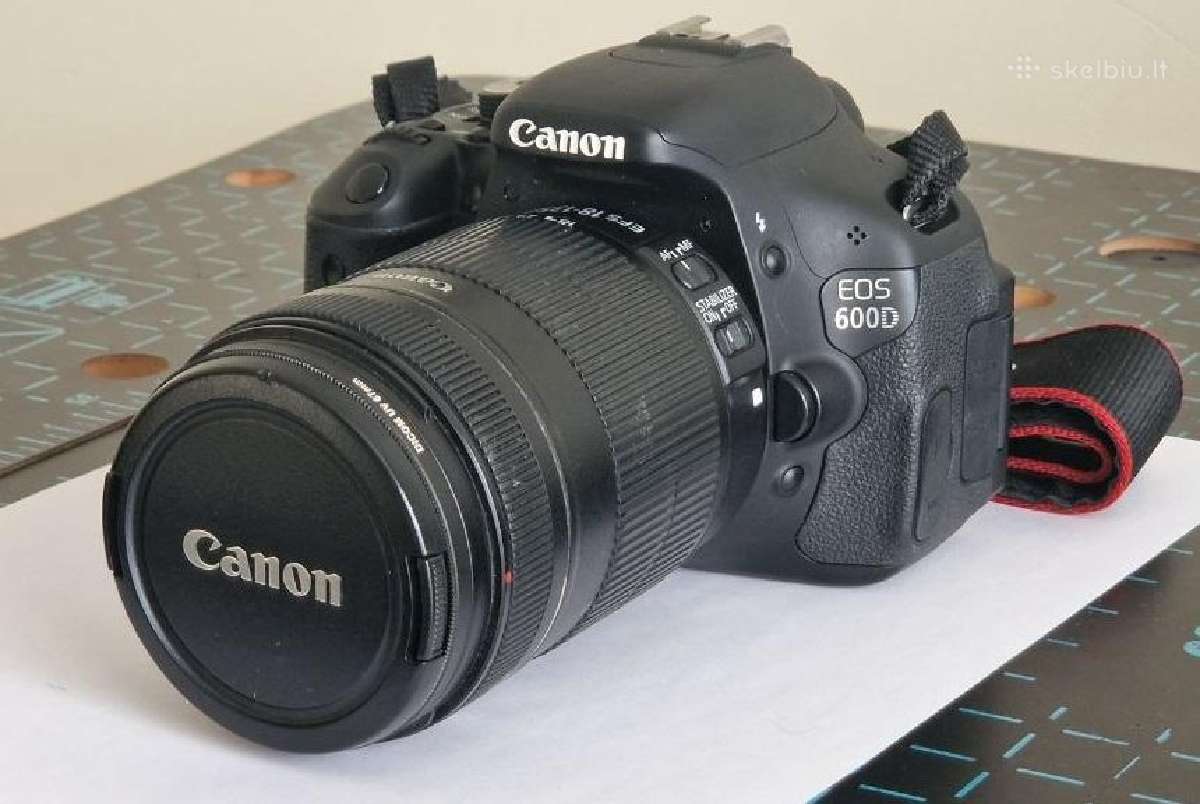 Canon EOS 600d + 2 Objektivai
