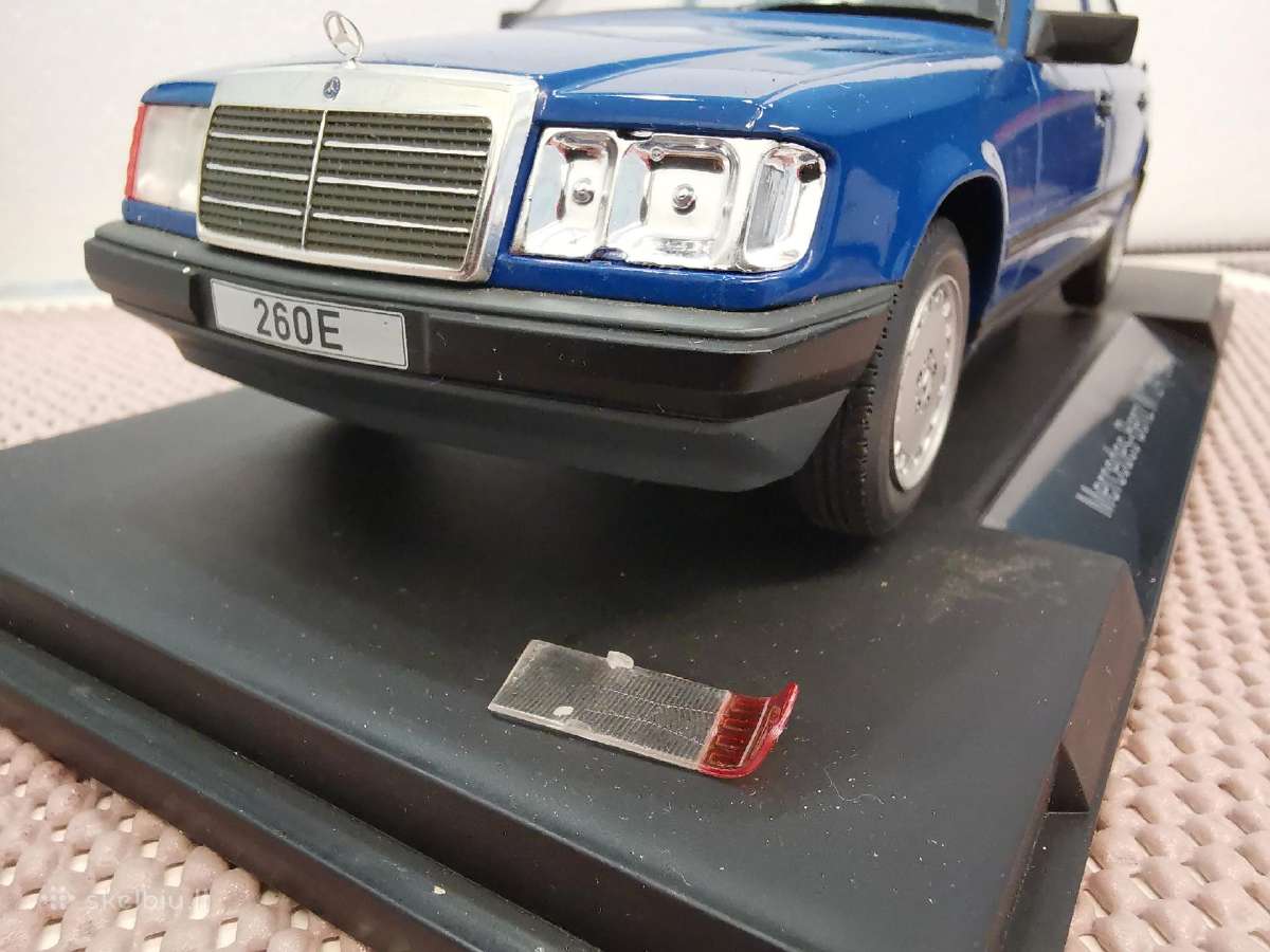 1:18 Mercedes (sedanai, universalai) Modeliai - nuotraukos Nr. 6