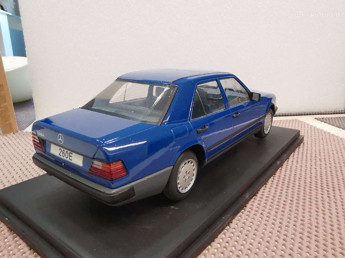 1:18 Mercedes (sedanai, universalai) Modeliai - nuotraukos Nr. 7