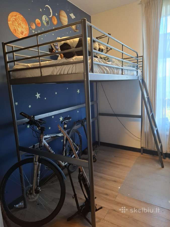 Aukšta metalinė ikea lova