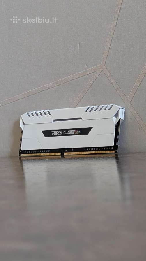 8gb Rgb Ddr4 - 3.000 MHz