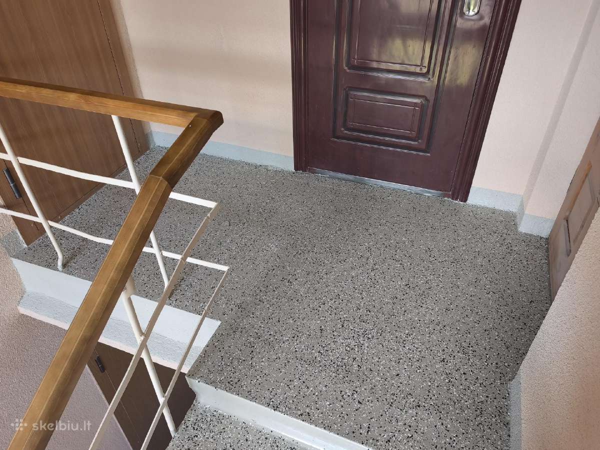 Daugiabučių laiptinių, garažų epoksidinis dažymas - nuotraukos Nr. 7