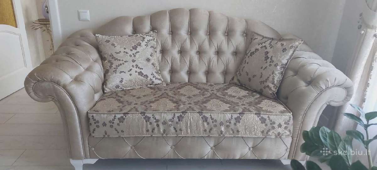 Parduodama sofa
