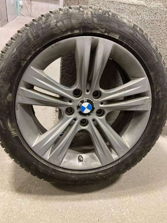 Bmw Wheels with Winter Tires & Pressure Sensors