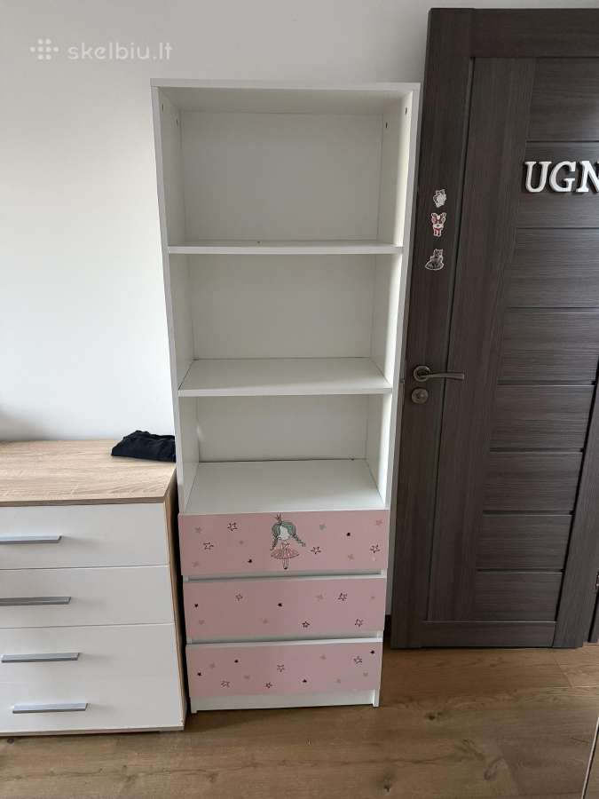 Vaikiška knygų spinta - lentyna