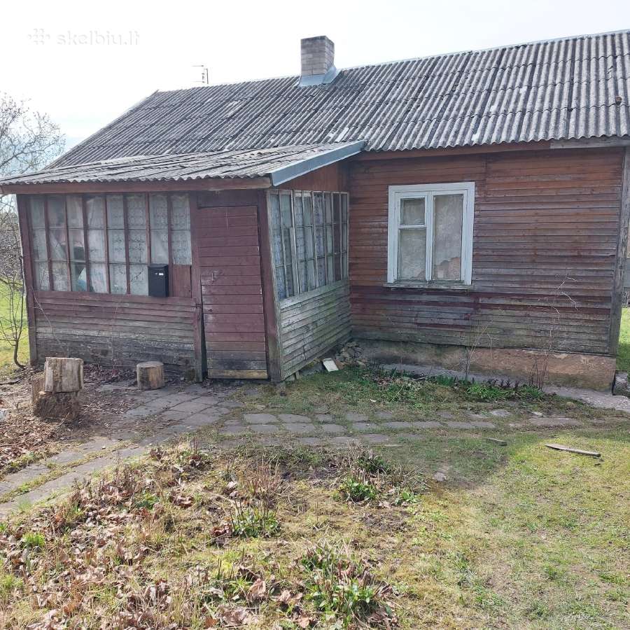 Parduodama sodyba / Beveik vienkiemis