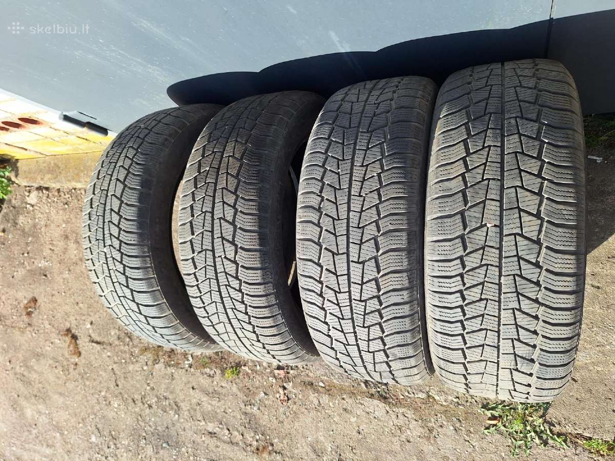 R17 215/55 m+s Gislaved