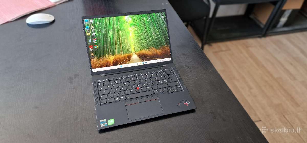 Lenovo X1 Carbon Gen 9, i7-1165g7, 16gb, 512 SSD