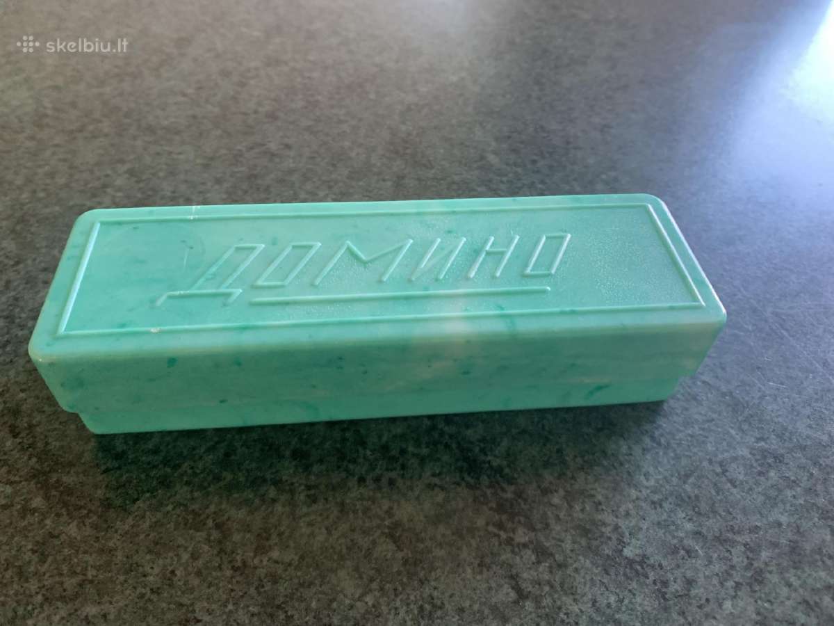 Vintažinė Domino kaladėlių dėžutė