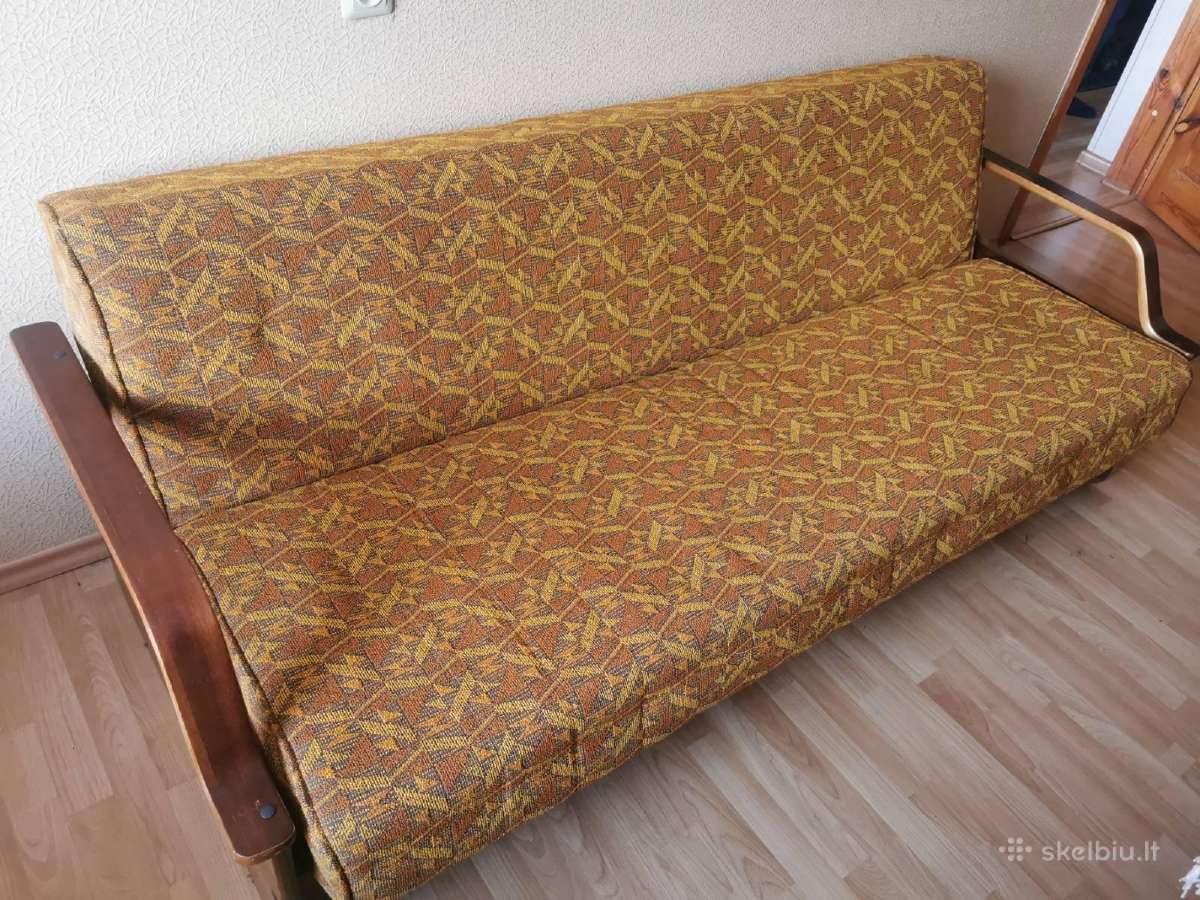Dovanojama sofa-lova