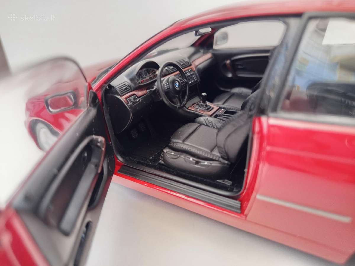Automodeliukas Bmw 325ti Compact [E46] 1:18 Kyosho - nuotraukos Nr. 5