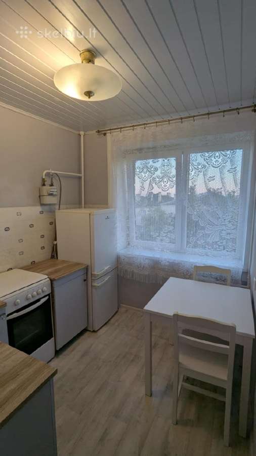 1 kambario butas ilgalaikei nuomai Telšiuose - nuotraukos Nr. 2