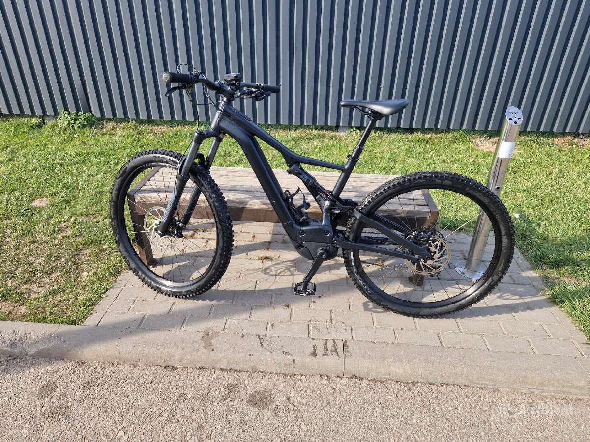 Specelized levo turbo 2022m