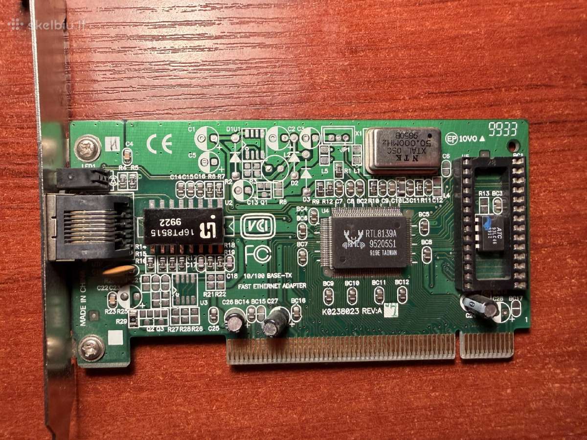 Retro kompiuteris Intel Pentium 3 450mhz - nuotraukos Nr. 5