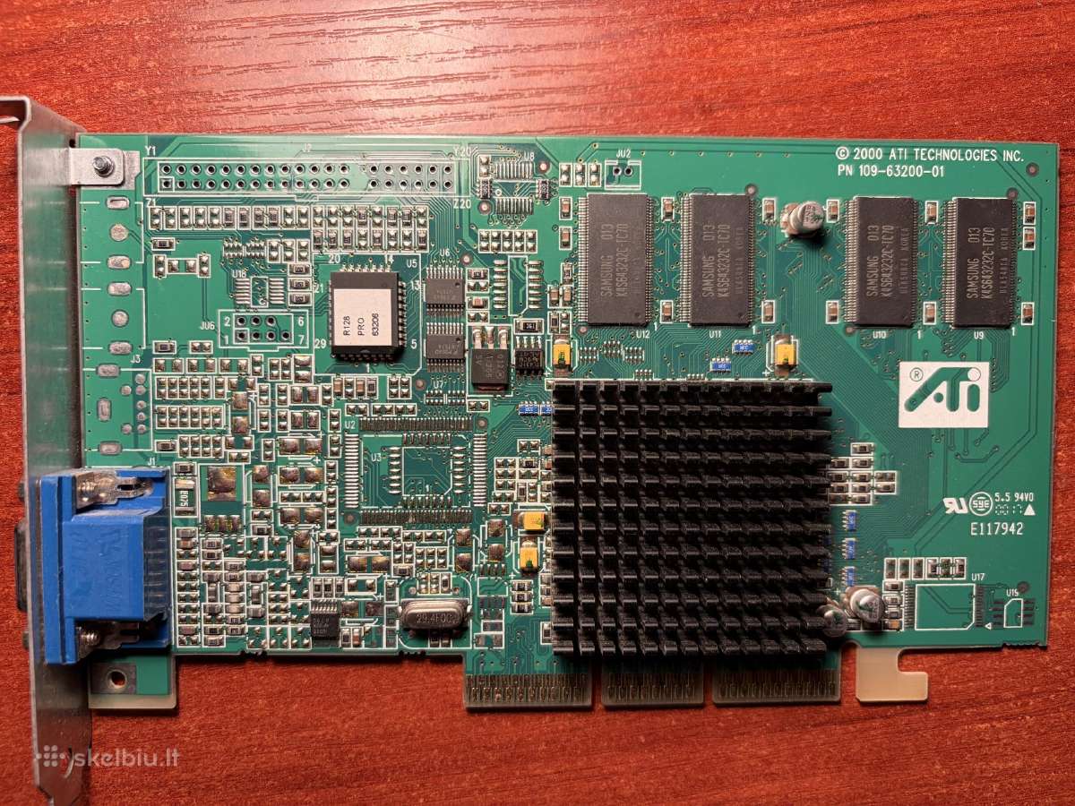 Retro kompiuteris Intel Pentium 3 450mhz - nuotraukos Nr. 7