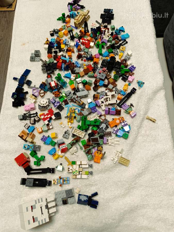 Lego minecraft figūrėlės