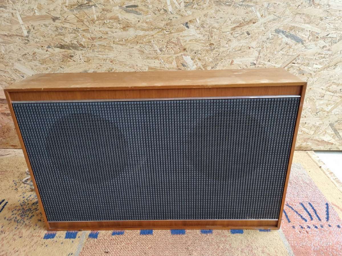 Sūbas vintažinis Grundig