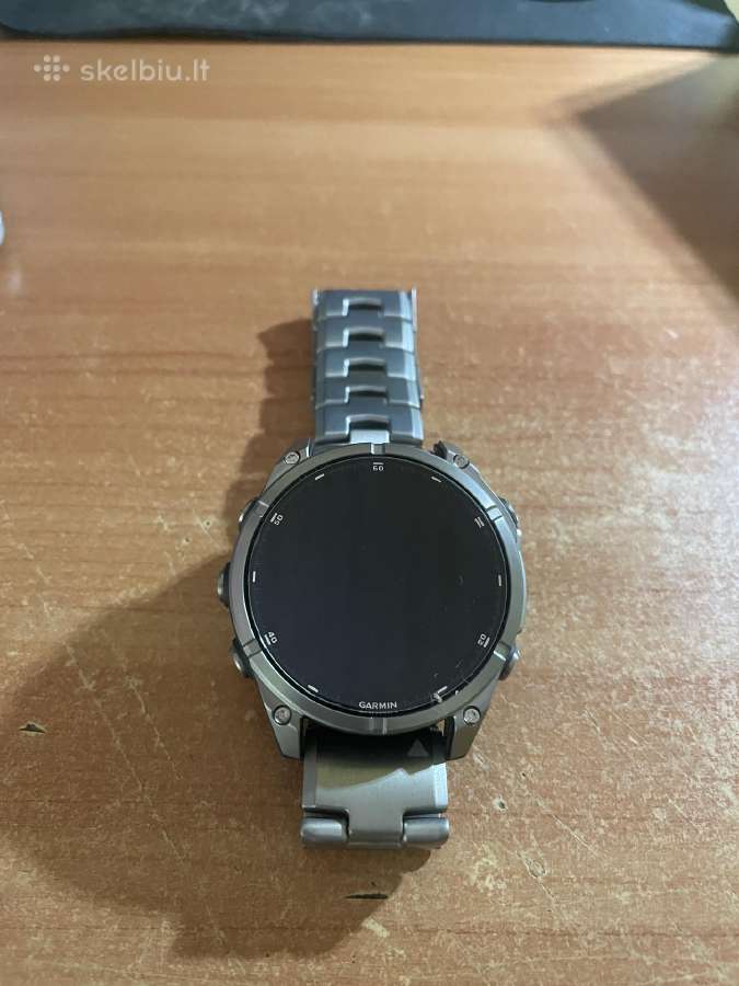 Garmin Fenix 8 47mm Titanium Bracelet