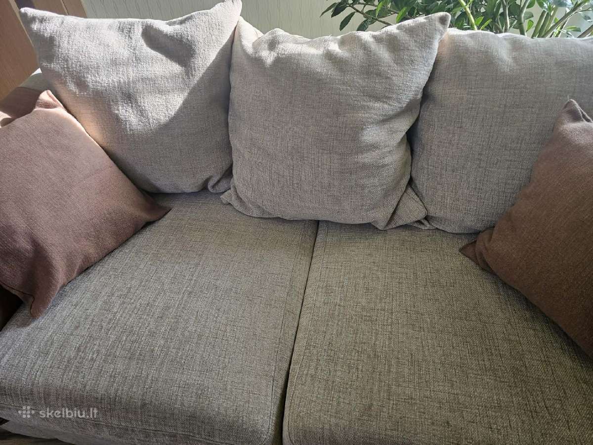 Graži nedidelė sofa - nuotraukos Nr. 2