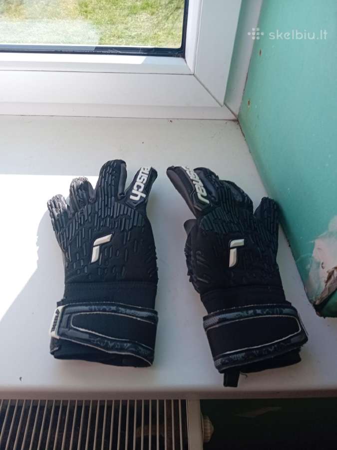Mazai naudotos originalios futbolo pirstinės