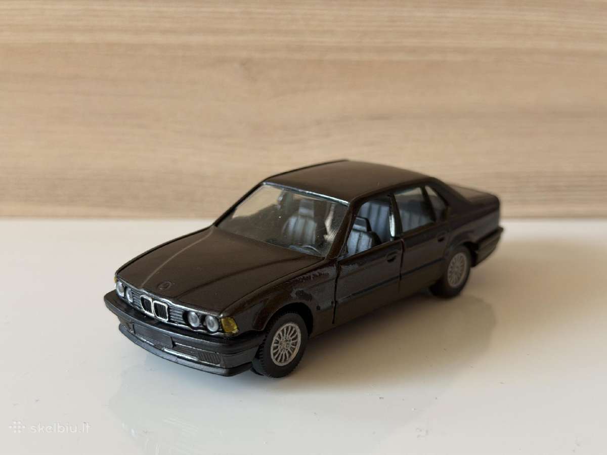 Bmw 735i e32 1:43 - nuotraukos Nr. 2