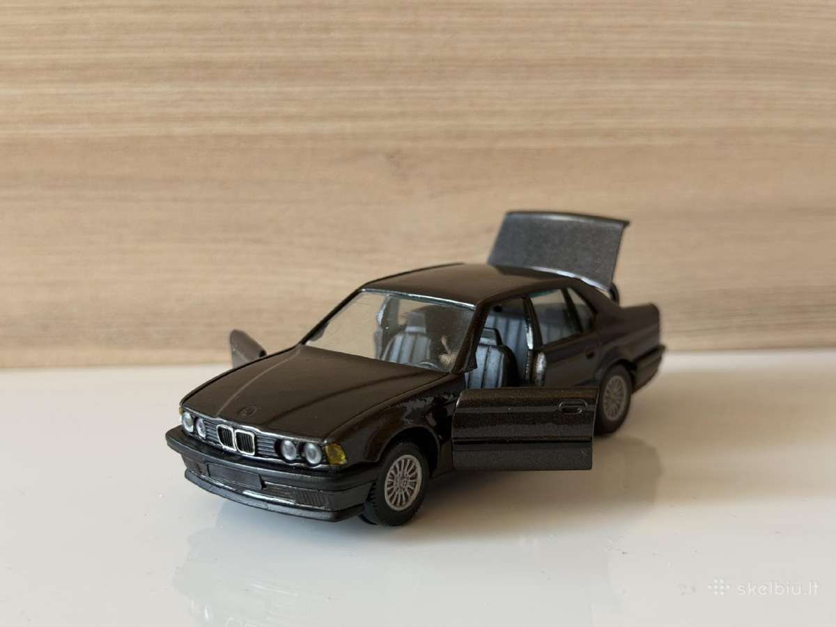 Bmw 735i e32 1:43 - nuotraukos Nr. 4