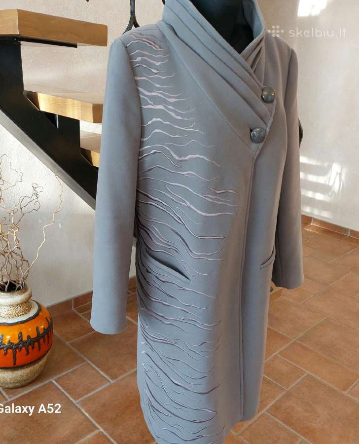 "Loreta" paltas - nuotraukos Nr. 2