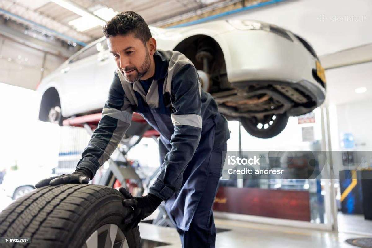 Ieškomas automechanikas - šaltkalvis - nuotraukos Nr. 2