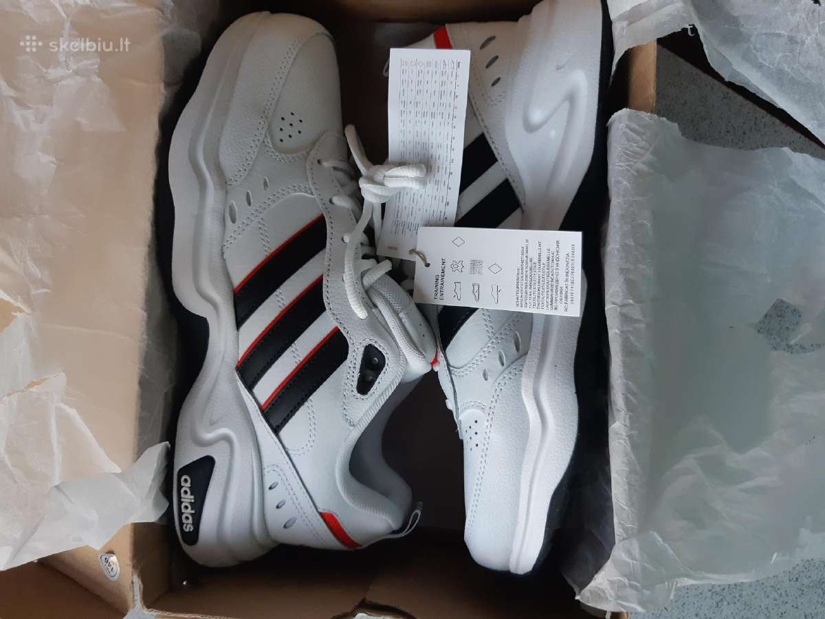 Adidas kedai - nuotraukos Nr. 2
