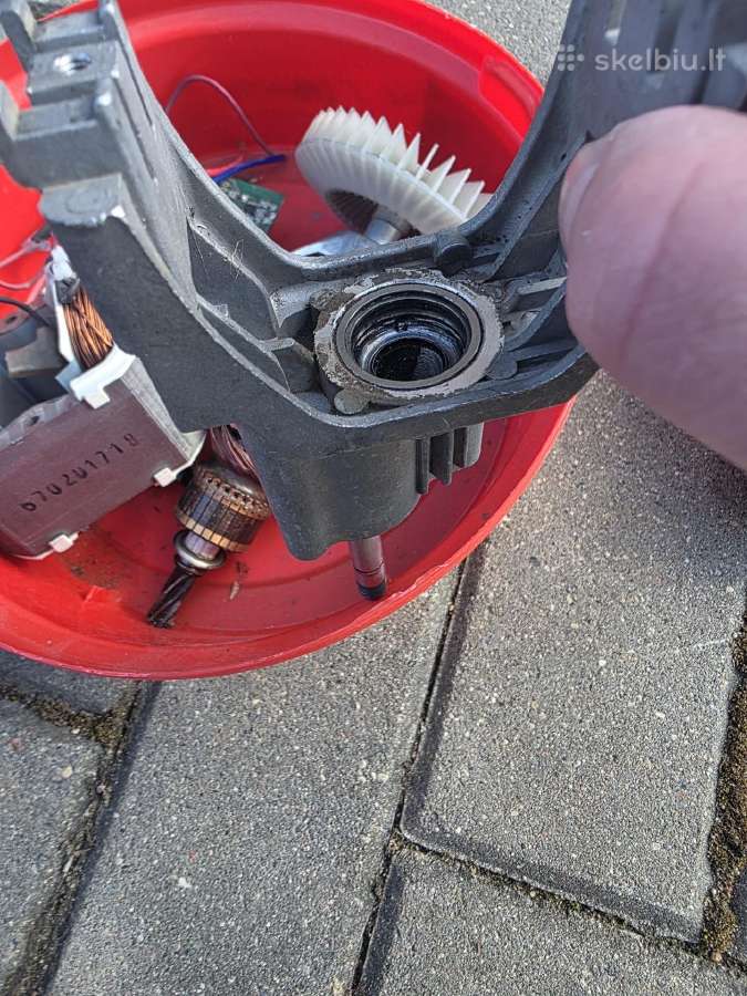 Aeratorius Makita Uv3200 1300 W - nuotraukos Nr. 3