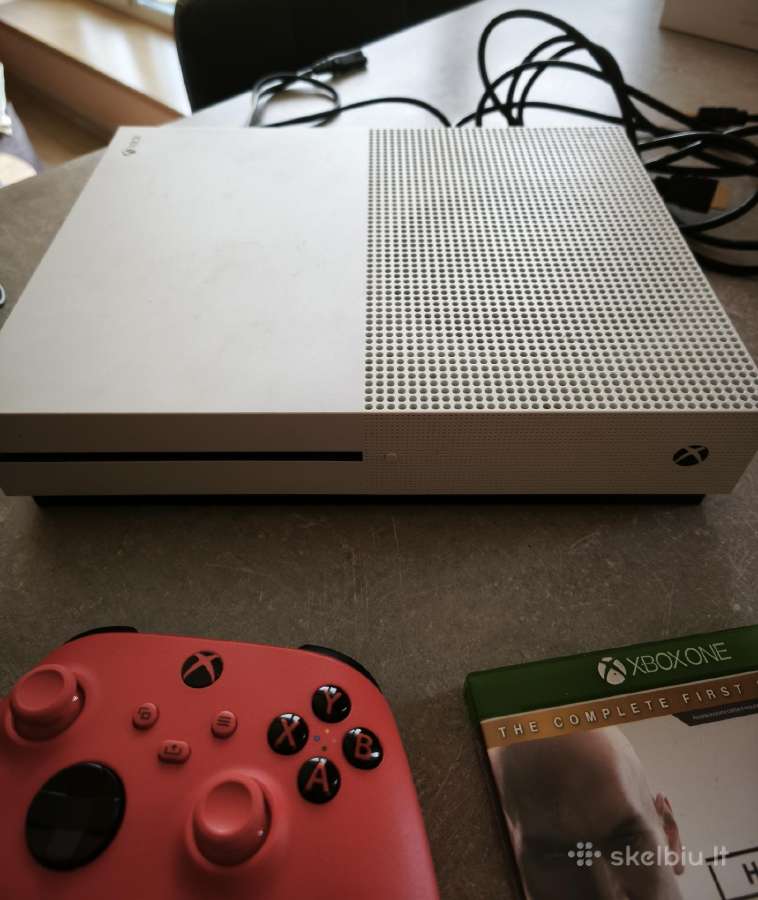 Xbox one s su kuprine - nuotraukos Nr. 2